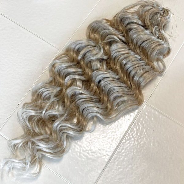 画像1: ✨NEW✨　  Bouncy Curl   20inch  T56C   (1)